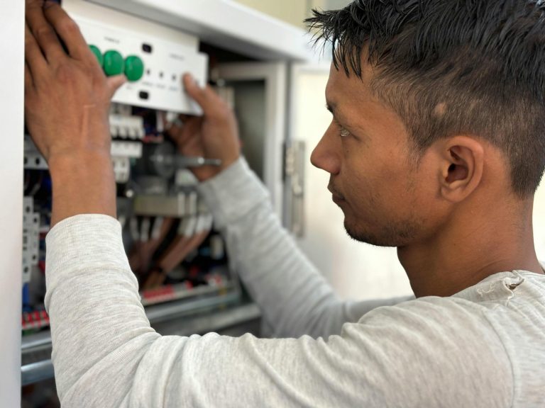 How to Replace a Circuit Breaker: A Step-by-Step Guide